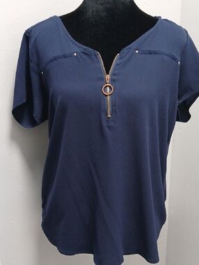 Elegant Navy Blue Women's Blouse with Gold Zipper
